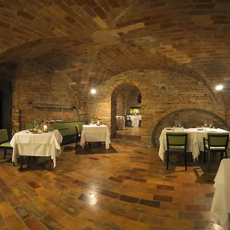 Dei Priori Bed & Breakfast 3*